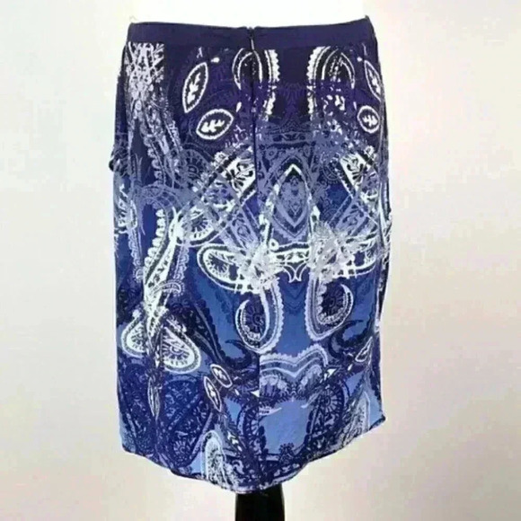 Peter Nygard skirt size 10 tapestry faux wrap - Picture 4 of 8